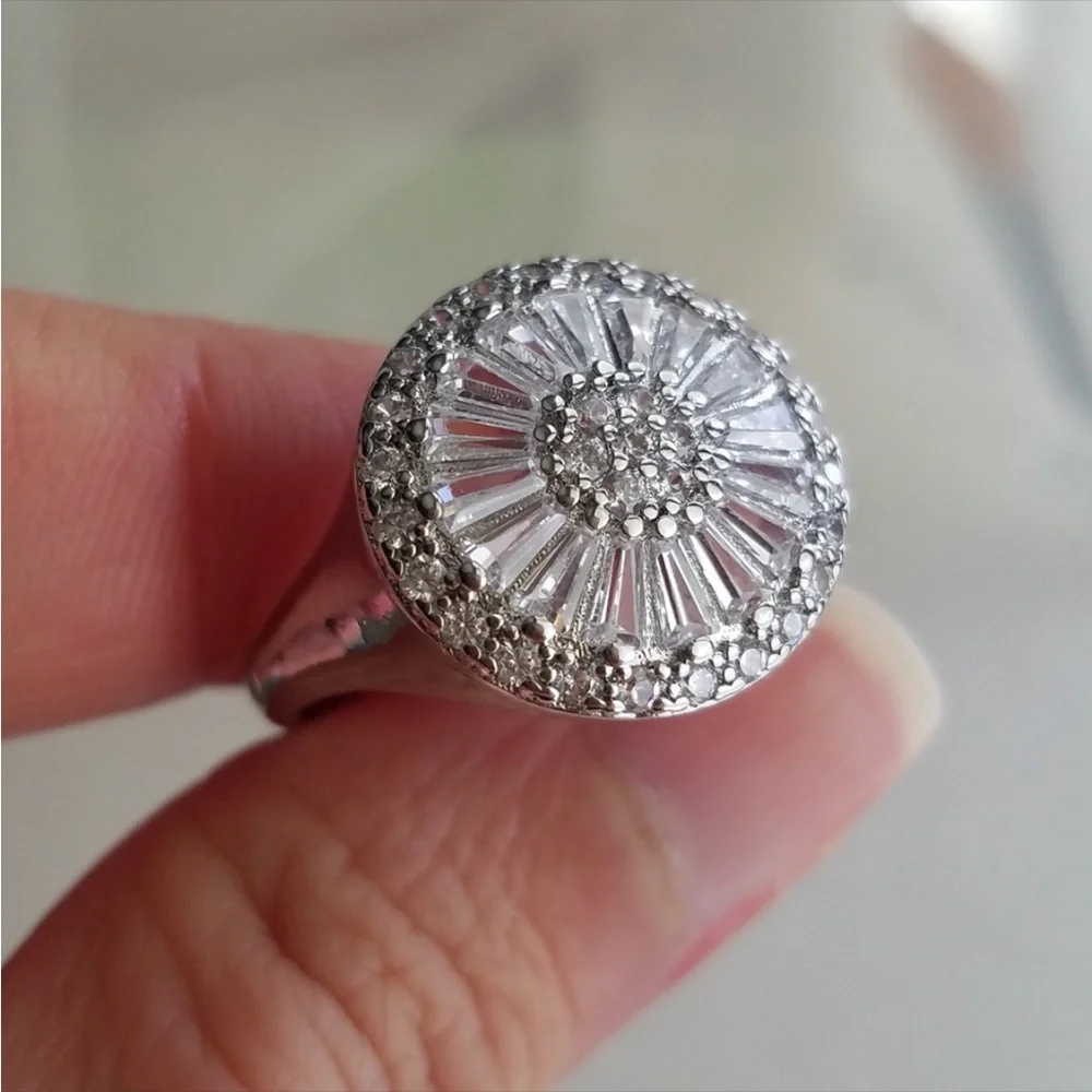 Swarovski Silver-Tone Clear Crystal Cluster Ring